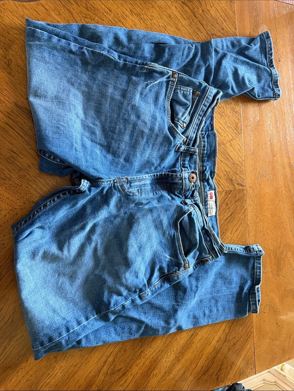 Men’s Wrangler Athletic Fit Jeans